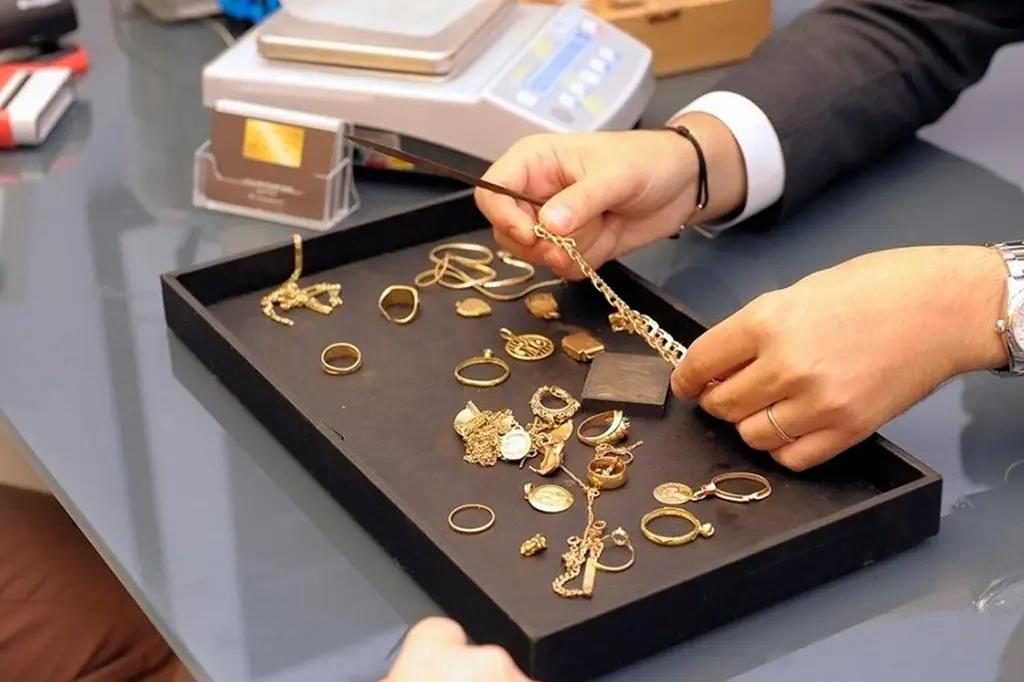 Ломбарды могут вынудить давать займы под 29.83% годовых