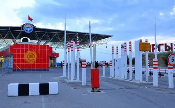 В Кыргызстане срок вступления в силу новых правил перемещения товаров через границу отложен