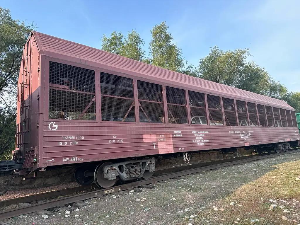 В КР попытались незаконно провезти автомобили