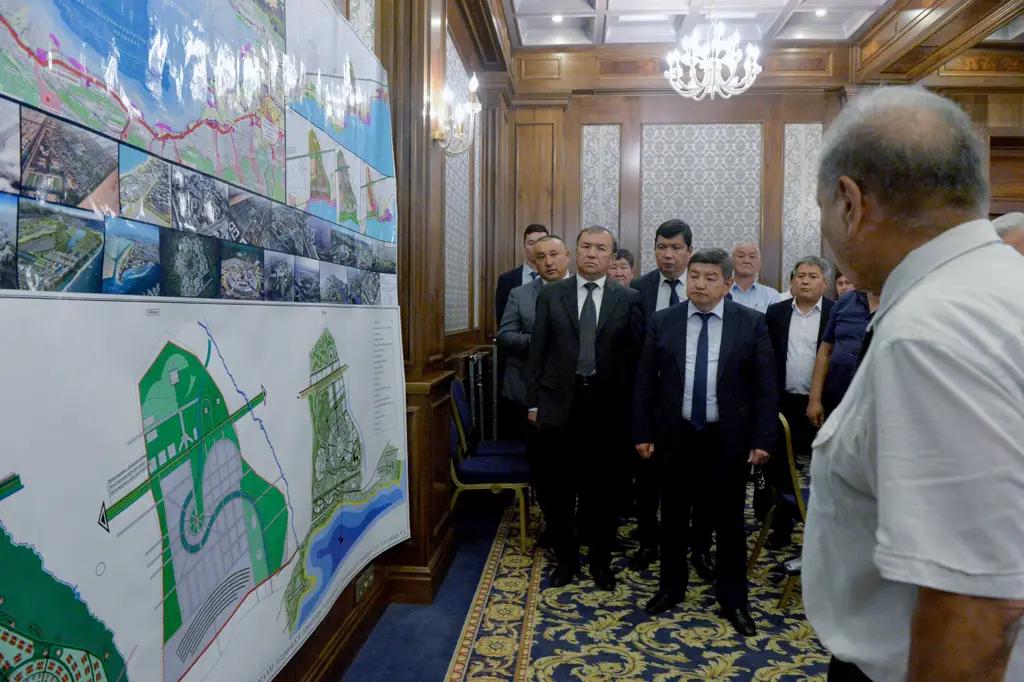 «Городу быть!» — Акылбек Жапаров про Асман