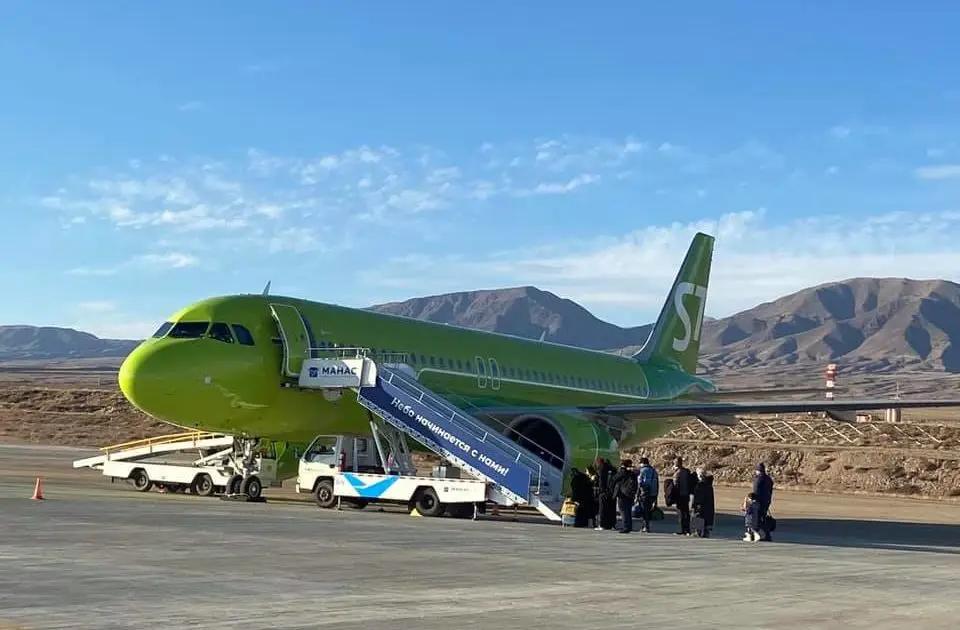 Пассажиропоток аэропорта «Иссык-Куль» увеличился на 8%