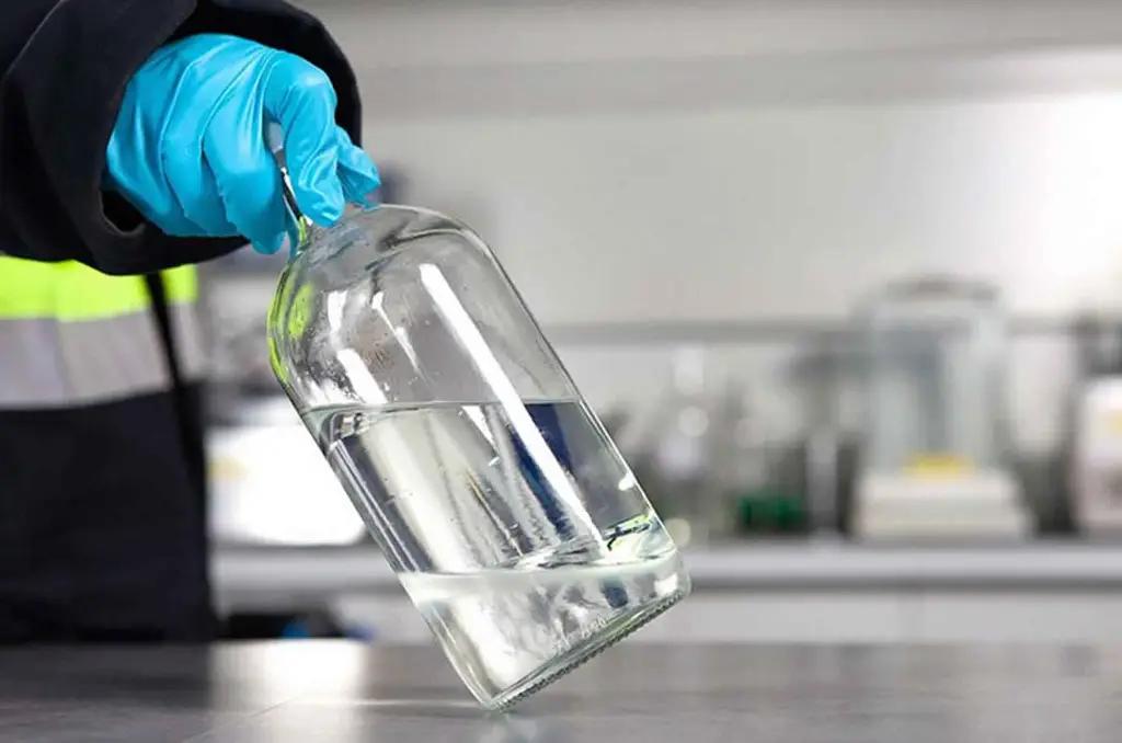 ОсОО попалось на незаконном импорте спирта