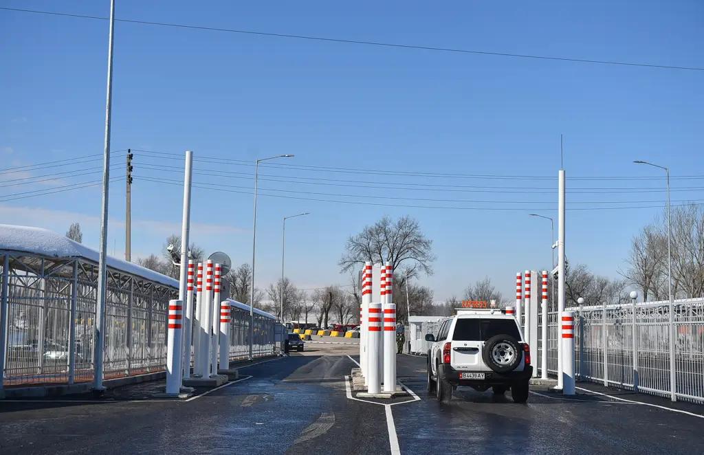 С начала года на границе КР выявили 768 нарушений