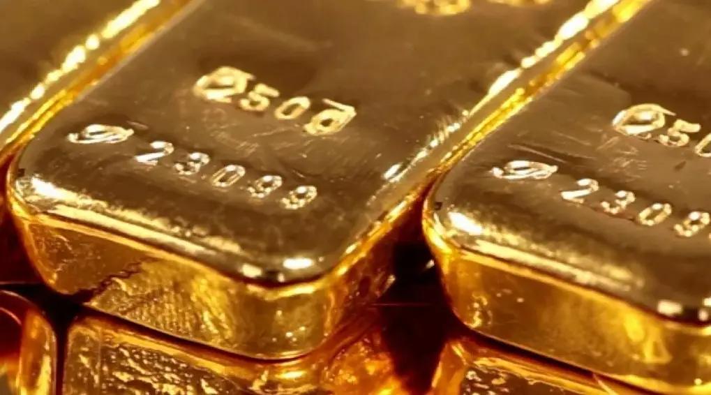 За день унция золота подорожала почти на 3 тысячи сомов