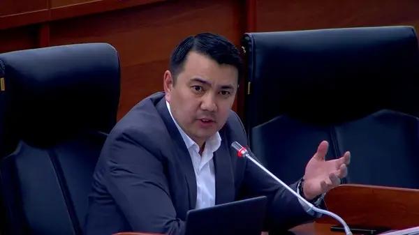 Депутат попросил выделить деньги из фонда ЖК для спортсменов