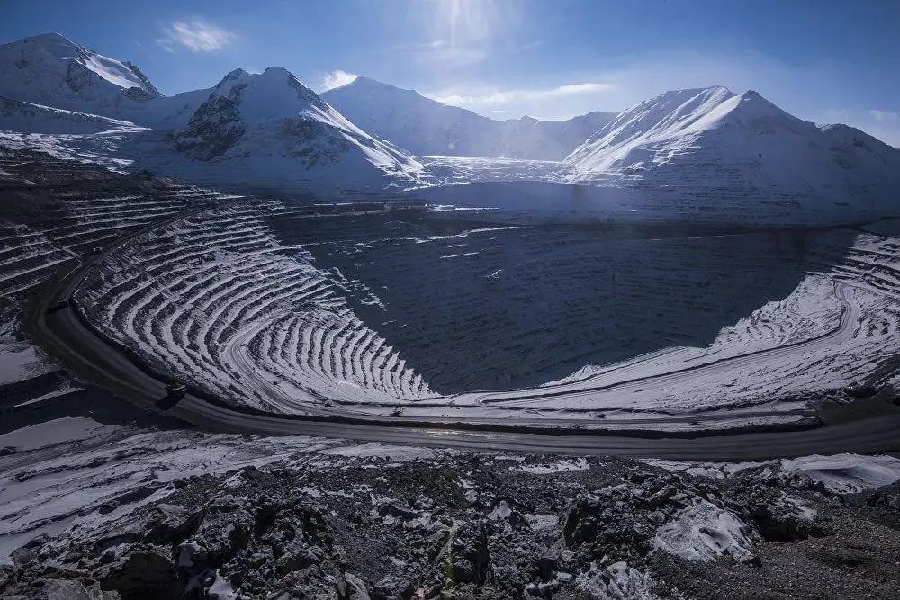 В октябре «Кумтор» пополнил бюджет еще почти на 1.5 млрд сомов