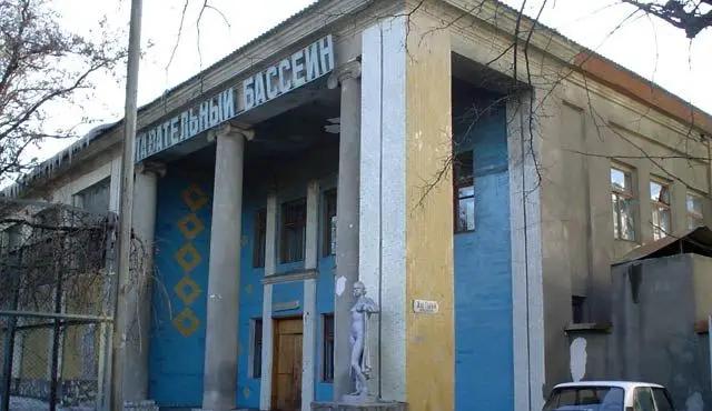 Мэрия столицы заложила в бюджет города 30 млн сомов на ремонт бассейна «Дельфин»