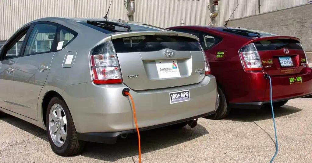 Франция откажется от бензиновых и дизельных автомобилей к 2024 году