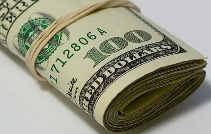 Дефицит долларов в КР связан с дисбалансом на валютном рынке — Боромбаев