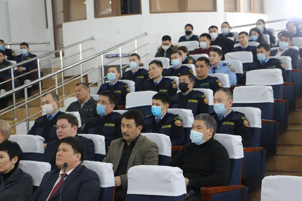 Кожошев представил коллективу таможни нового главу