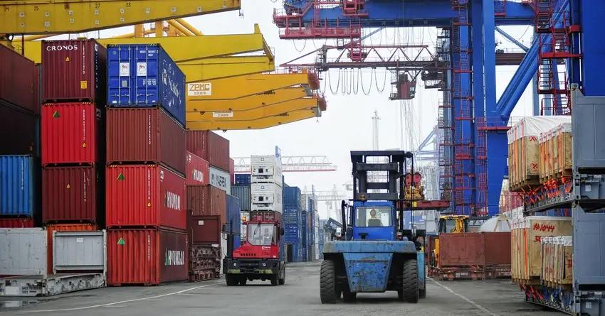 Темпы падения экспорта Кыргызстана снизились до 2.8%