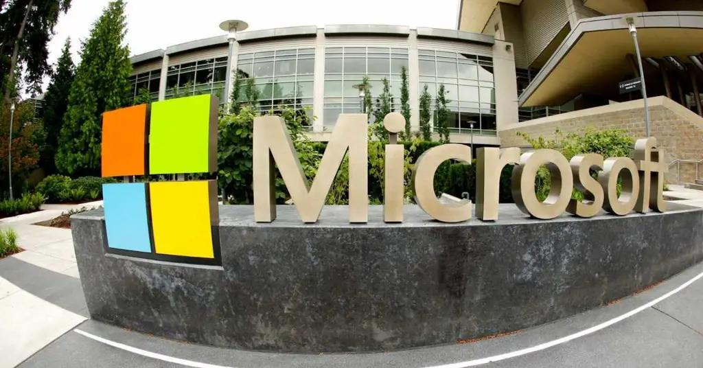 У мессенджера Slack появится конкурент на базе Skype