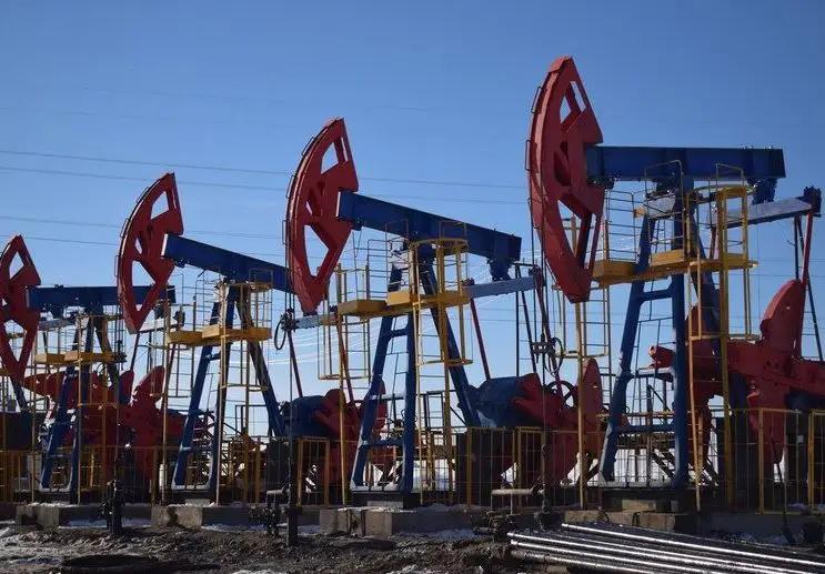 Акции «Кыргызнефтегаза» просели почти на 17% по итогам торгов