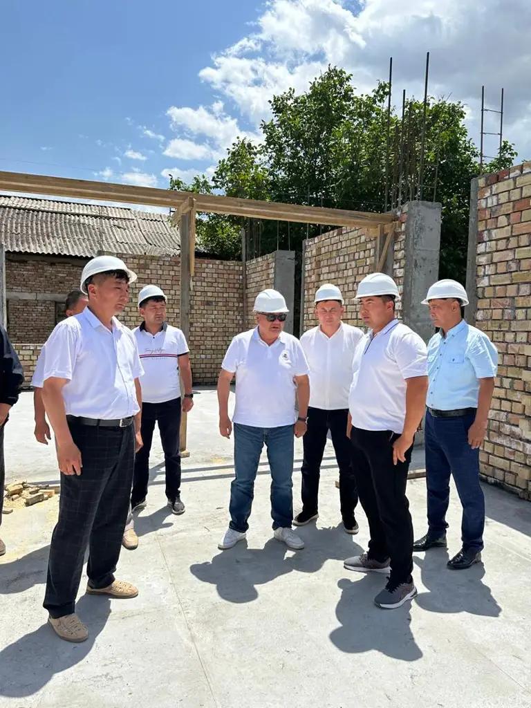 Глава Минэнерго ознакомился с ходом подготовки к ОЗП Ошской области