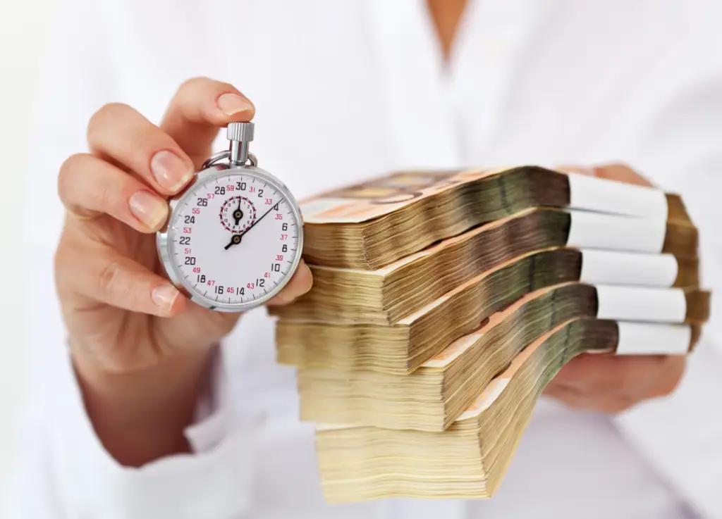 Чаще всего микрокредитами пользуются жители Бишкека и Ошской области