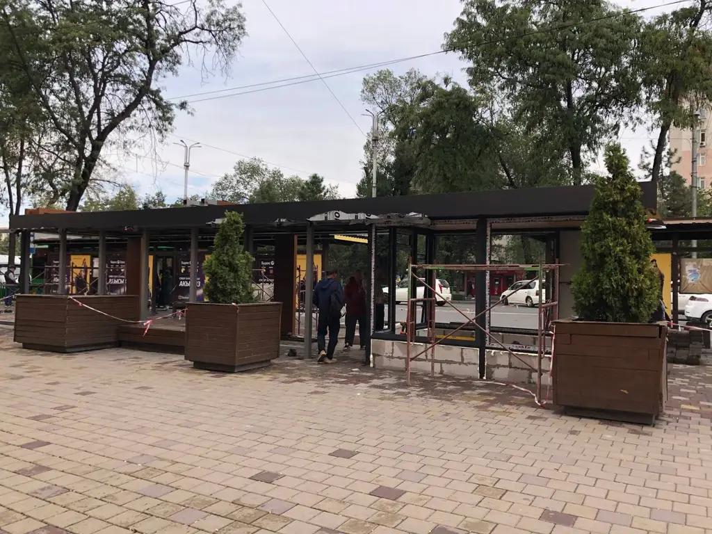 Пресс-тур: Новые дороги, тротуары и остановки появятся в столице