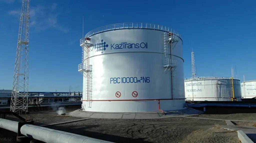 КазТрансОйл уменьшил объем транспортировки нефти на 8%