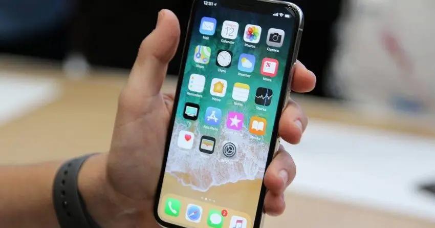 iOS или Android: владельцы «яблок» чаще стали отказываться от своих гаджетов