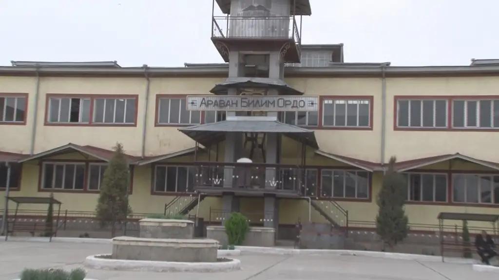 Незаконно приватизированный стадион в Ошской области вернули государству