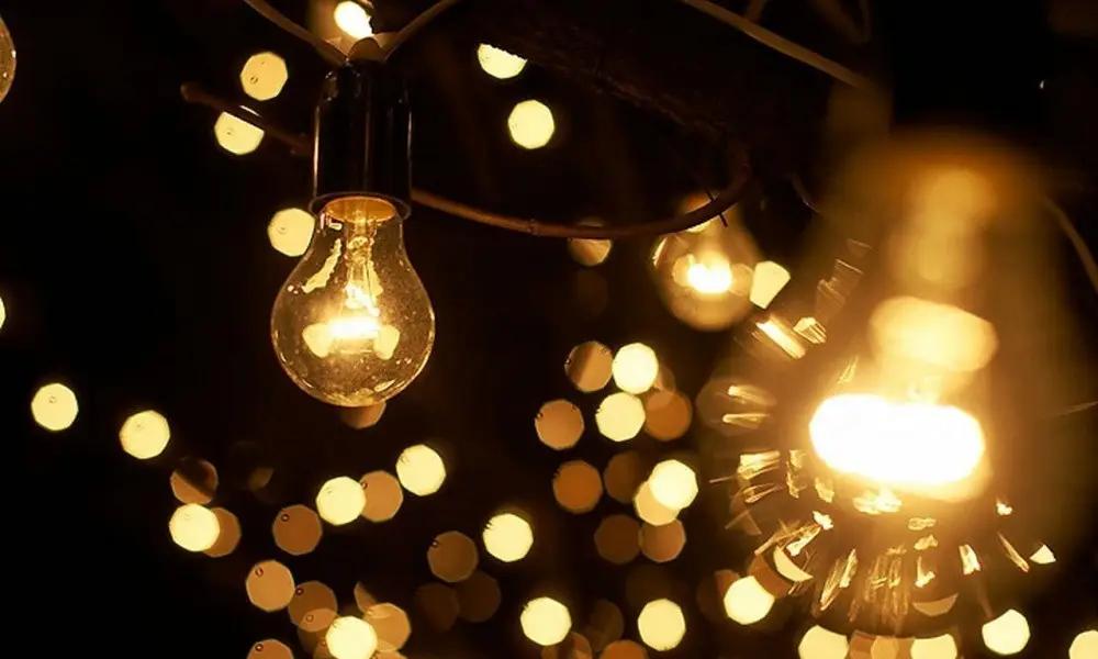 В Бишкеке вместо квитанций за свет могут начать использовать приложение