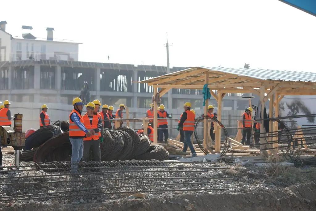 В Джалал-Абаде началось строительство ипотечных домов