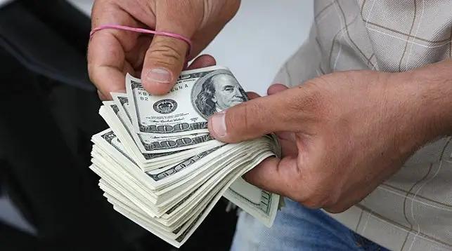 Обменка в Бишкеке временно лишилась лицензии