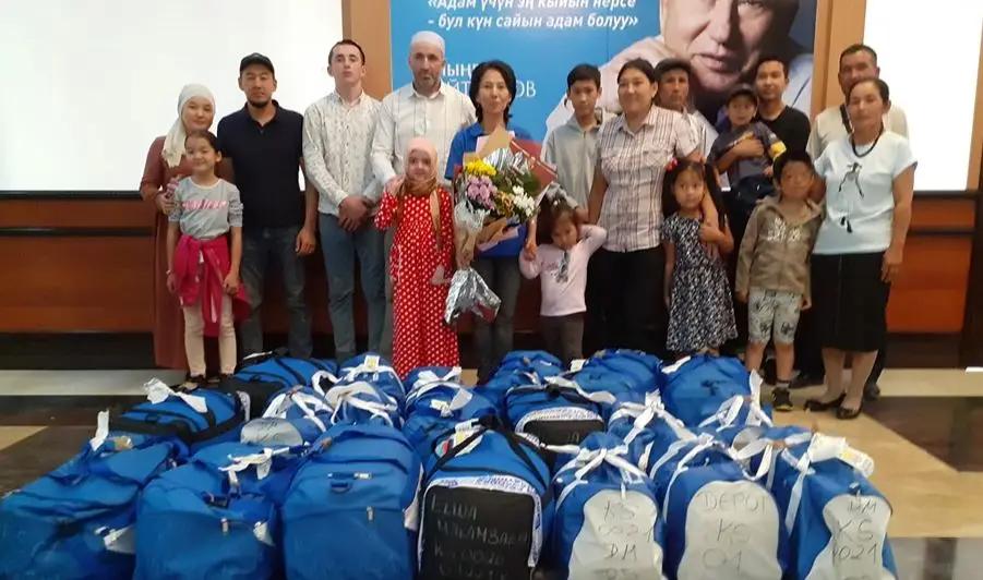 В Кыргызстан прилетели четверо детей, получивших бесплатное лечение в Германии