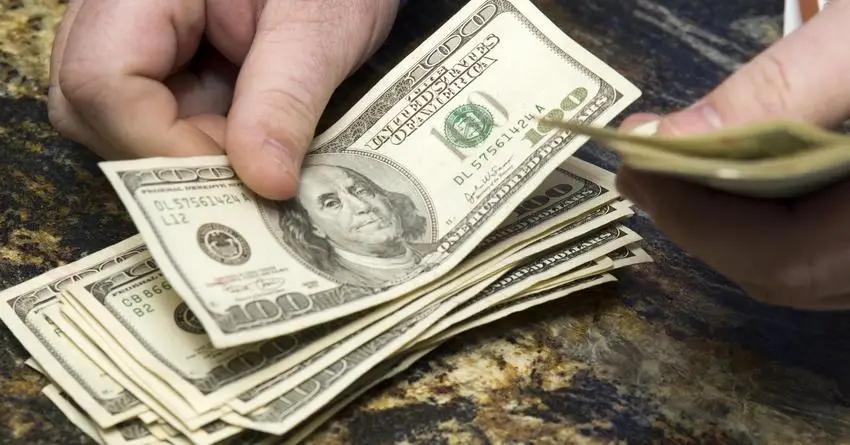 Нацбанк КР провел первую интервенцию августа – продано $11.18 млн