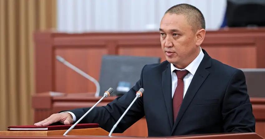 Глава Госкомсвязи использует в служебных целях автомобиль Кыргызтелекома