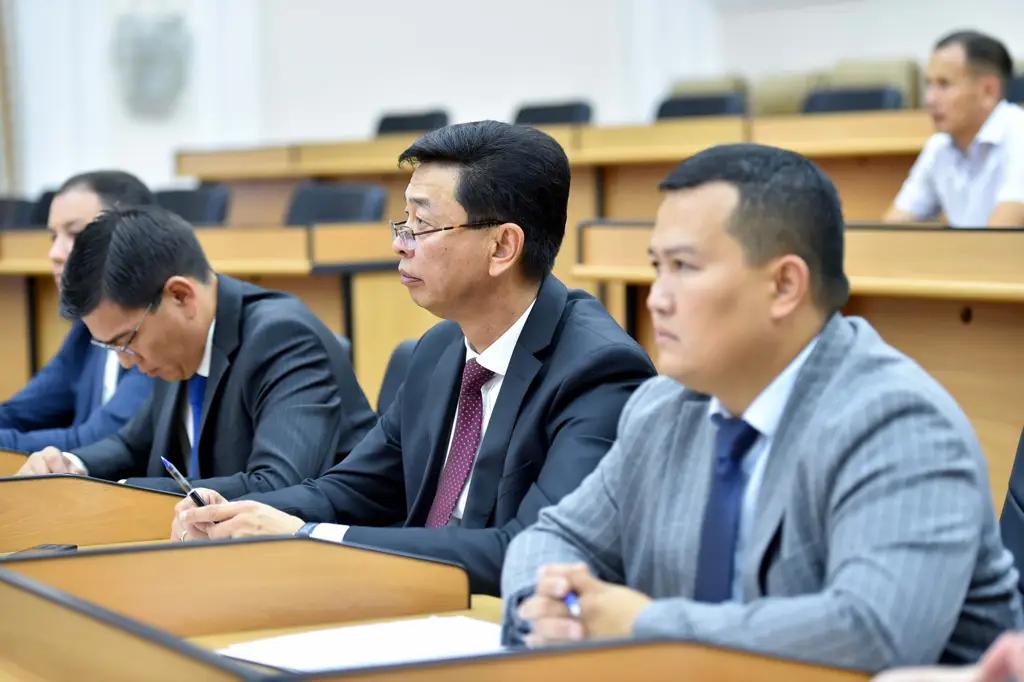 В КР представлена методика оценки деятельности госорганов