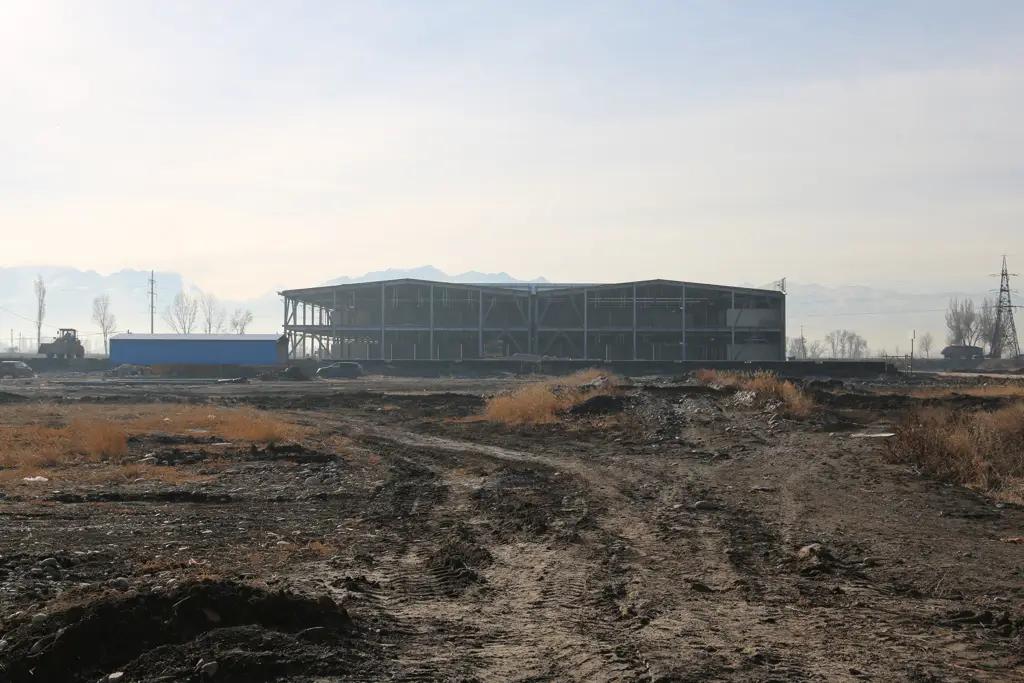 Нурадил Баясов посетил индустриальный парк Silk Way