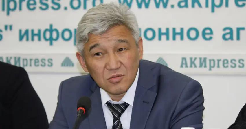 Премьер объявил выговор главе Госагентства по регулированию ТЭК