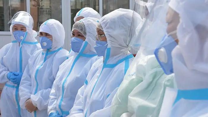 ФОМС не заложил деньги для компенсаций медикам на 2022 год