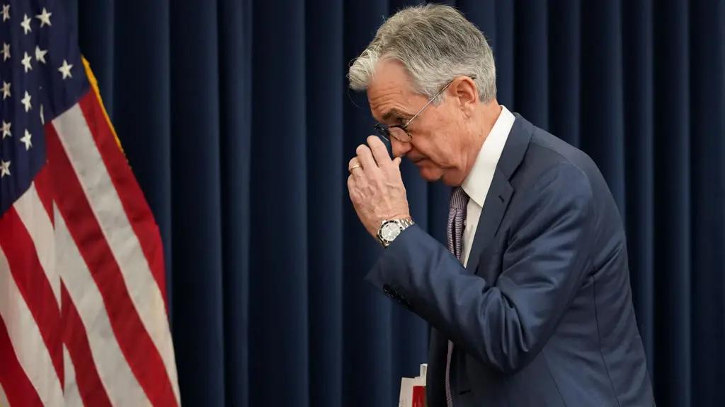 ВВП США может упасть на 20-30%