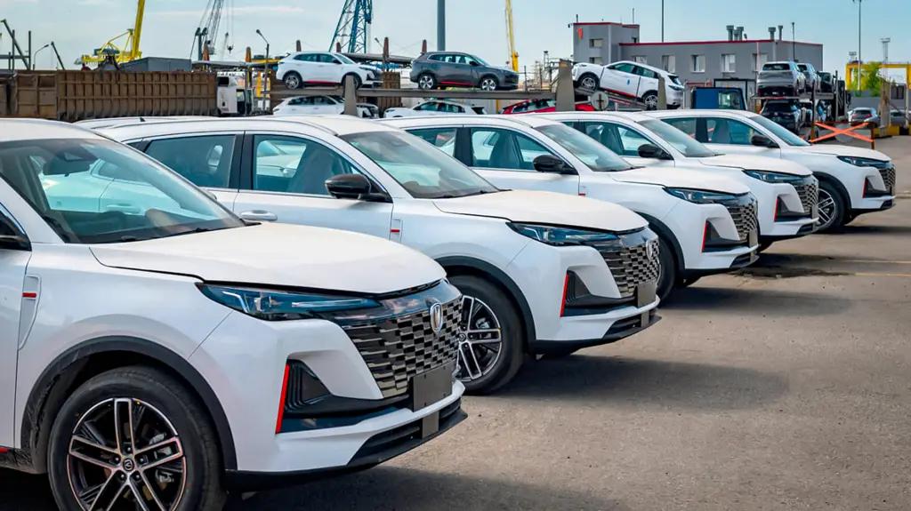 Китайский автопром заполонил Кыргызстан. Поставки выросли в 26 раз