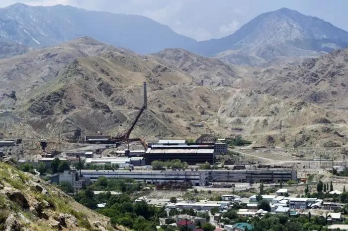 Сурьмяной комбинат заберут за долги у казахского инвестора