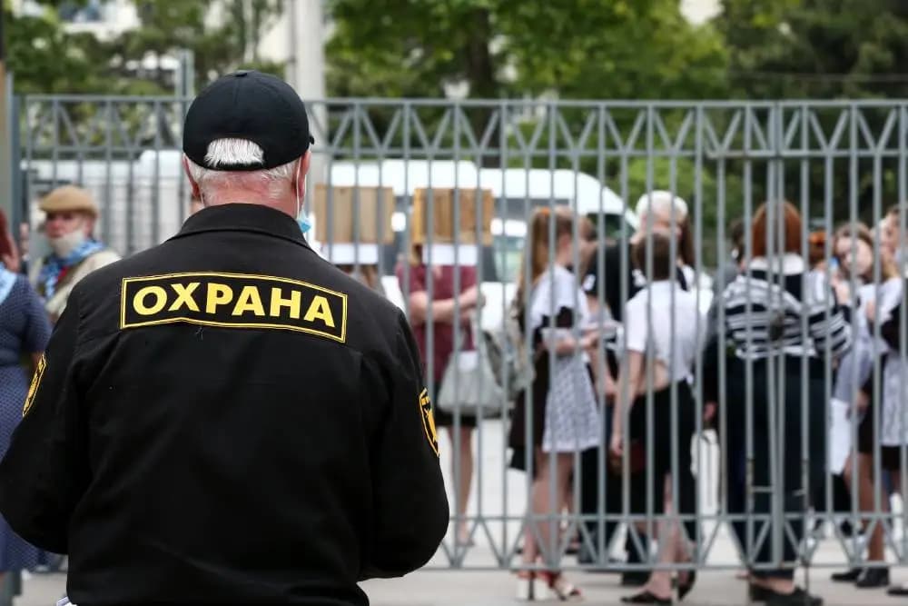 Школы Свердловского района приобретут услуги охраны на 27 млн сомов