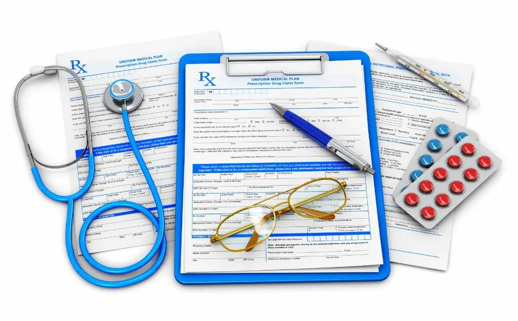 В Кыргызстане иностранцев обяжут приобретать полис ОМС