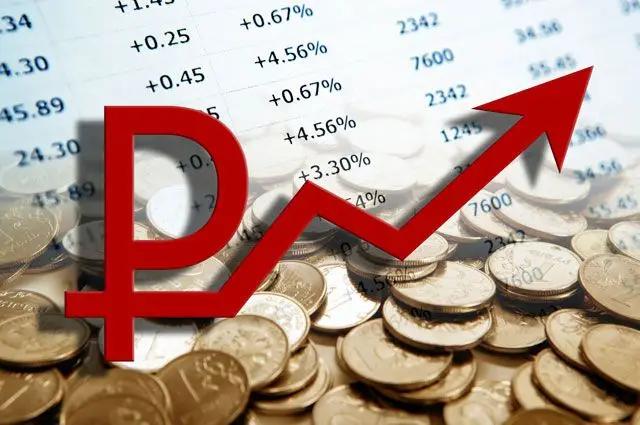 Почему укрепился рубль и как это может повлиять на сом?