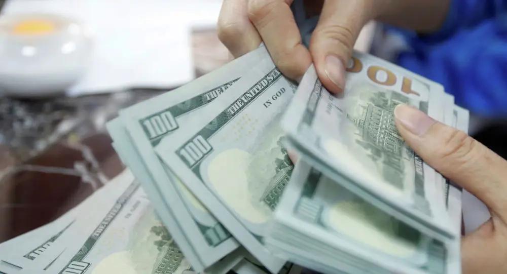 С начала года на обслуживание госдолга Кыргызстан направил 13.1 млрд сомов