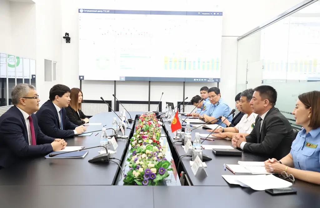 В Бишкеке обсудили модернизацию пунктов пропуска