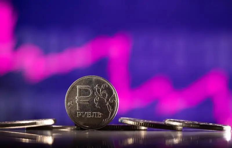 Рубль вырос еще на 1.33%. Курсы валют на 17 ноября