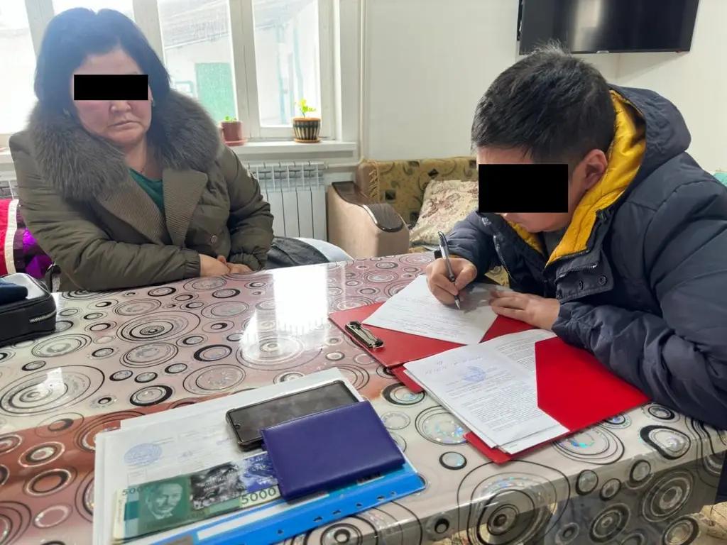 В Таласской области сотрудники отдела образования присвоили 11 млн сомов