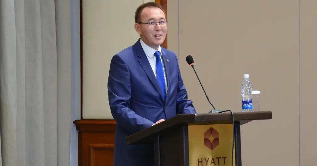 Абдыгулов: Правительство намерено поддерживать бизнес финансово