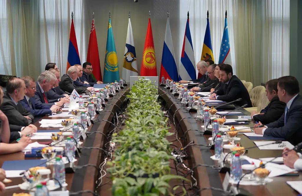 В ЕАЭС создадут группу для формирования общего биржевого рынка