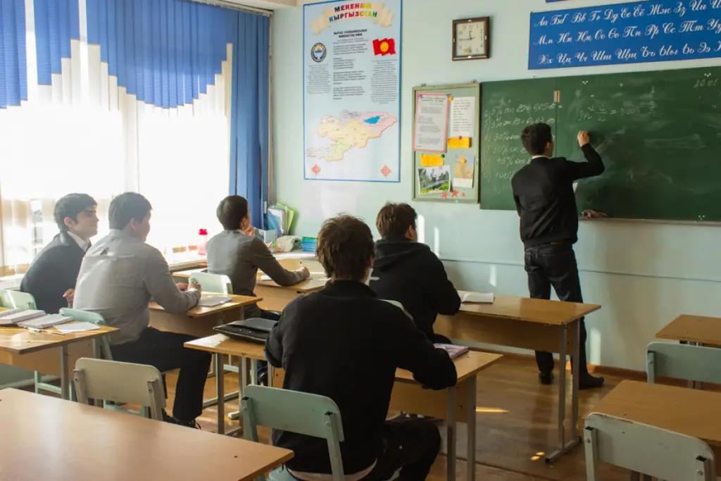 На ремонт в школах и детсадах было направлено более 120 млн сомов