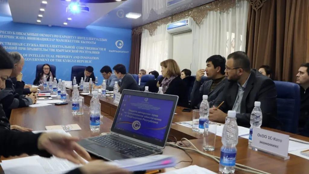 На конкурс стартапов поступило более 300 заявок