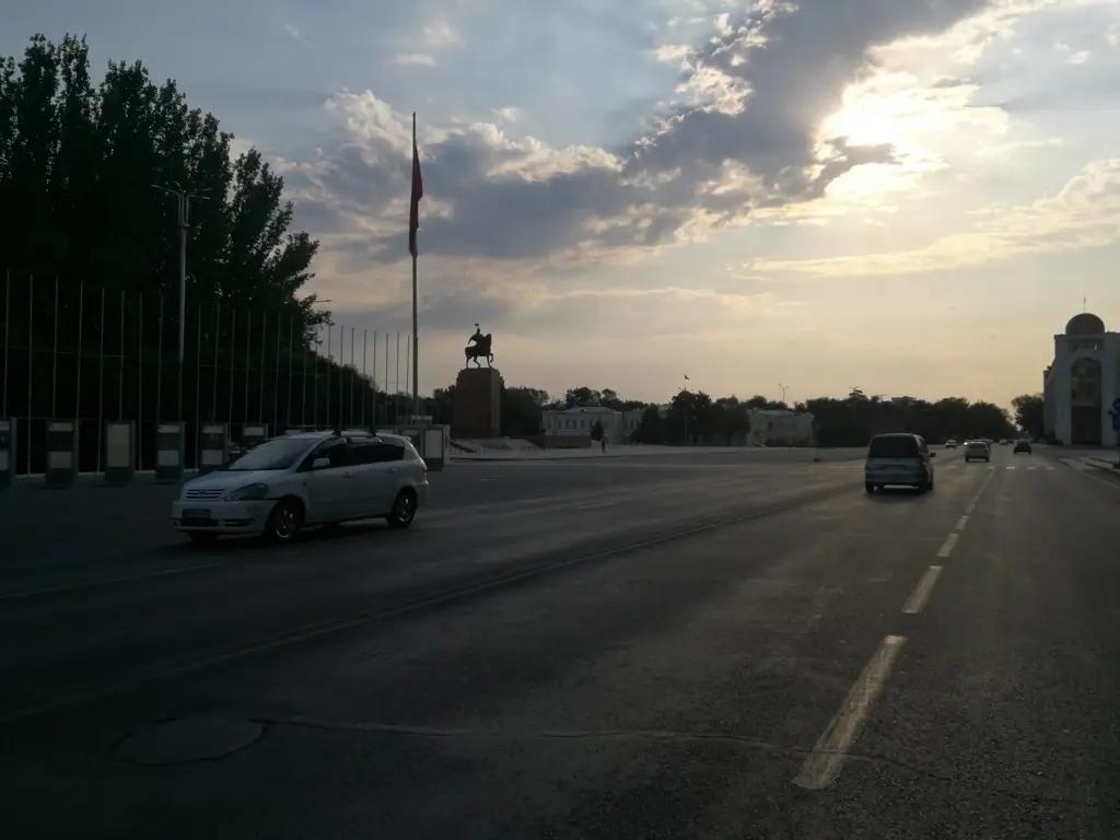 Как Бишкек пережил эту ночь?