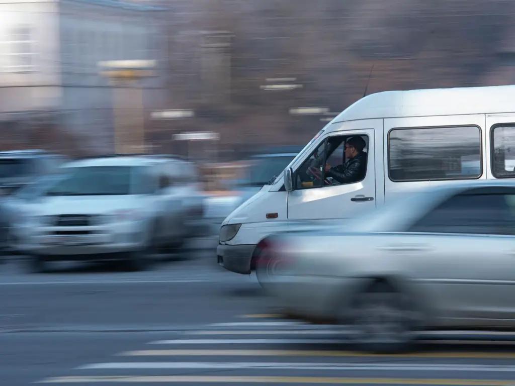 Бишкек ни тыйына не получал за использование частниками маршрутных линий — Нусувалиев