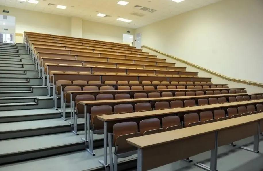 Вузы Казахстана выделили бюджетные места для кыргызстанцев